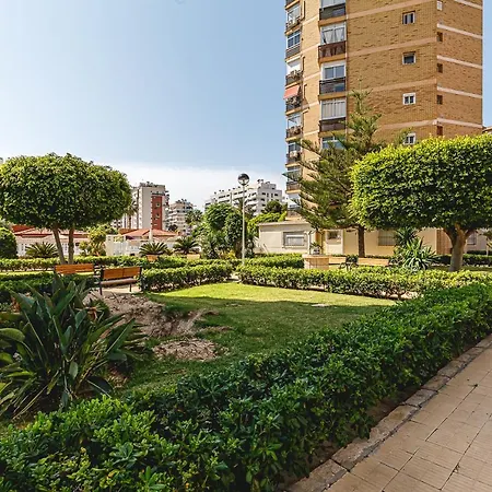 Regina In Playa San Juan With Ac And Pool Alicante