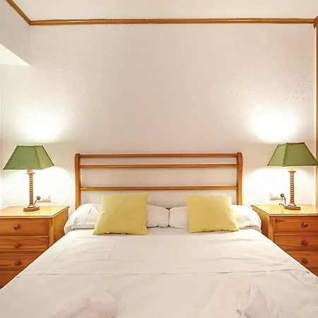 Regina In Playa San Juan With Ac And Pool Apartment *